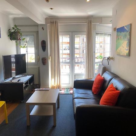 Apartamento Bed And Beach Laredo Exterior foto