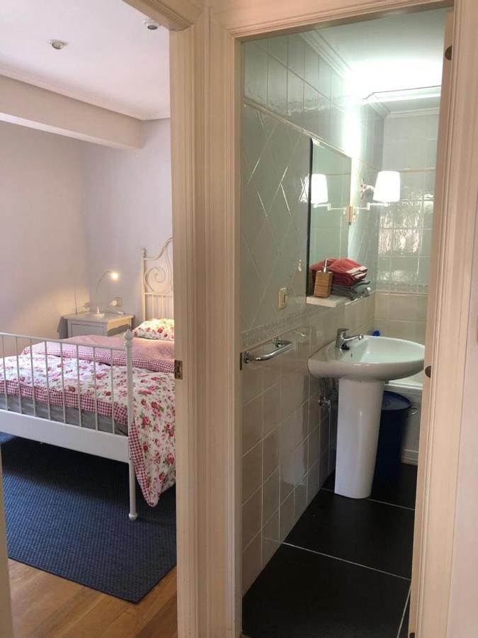 Apartamento Bed And Beach Laredo Exterior foto